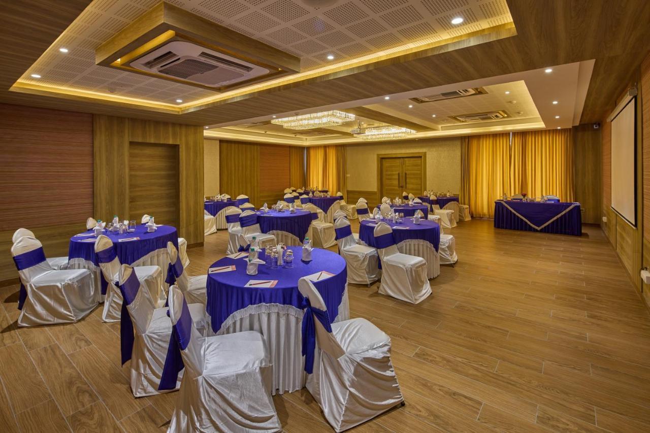 Grand Continent Hosur A Sarovar Portico Affiliate Hotel Exterior foto
