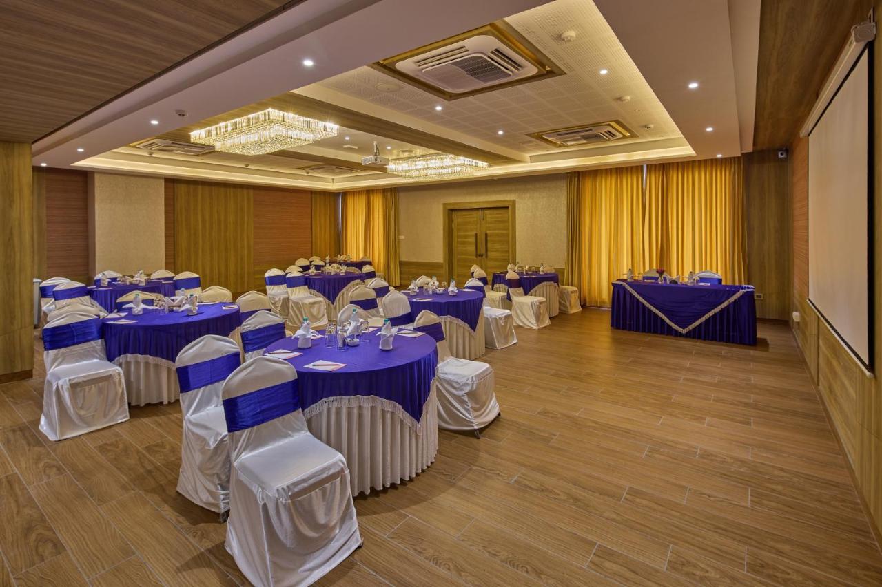 Grand Continent Hosur A Sarovar Portico Affiliate Hotel Exterior foto